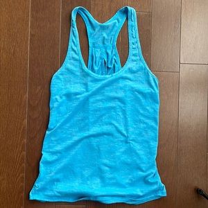 Lululemon workout tank
